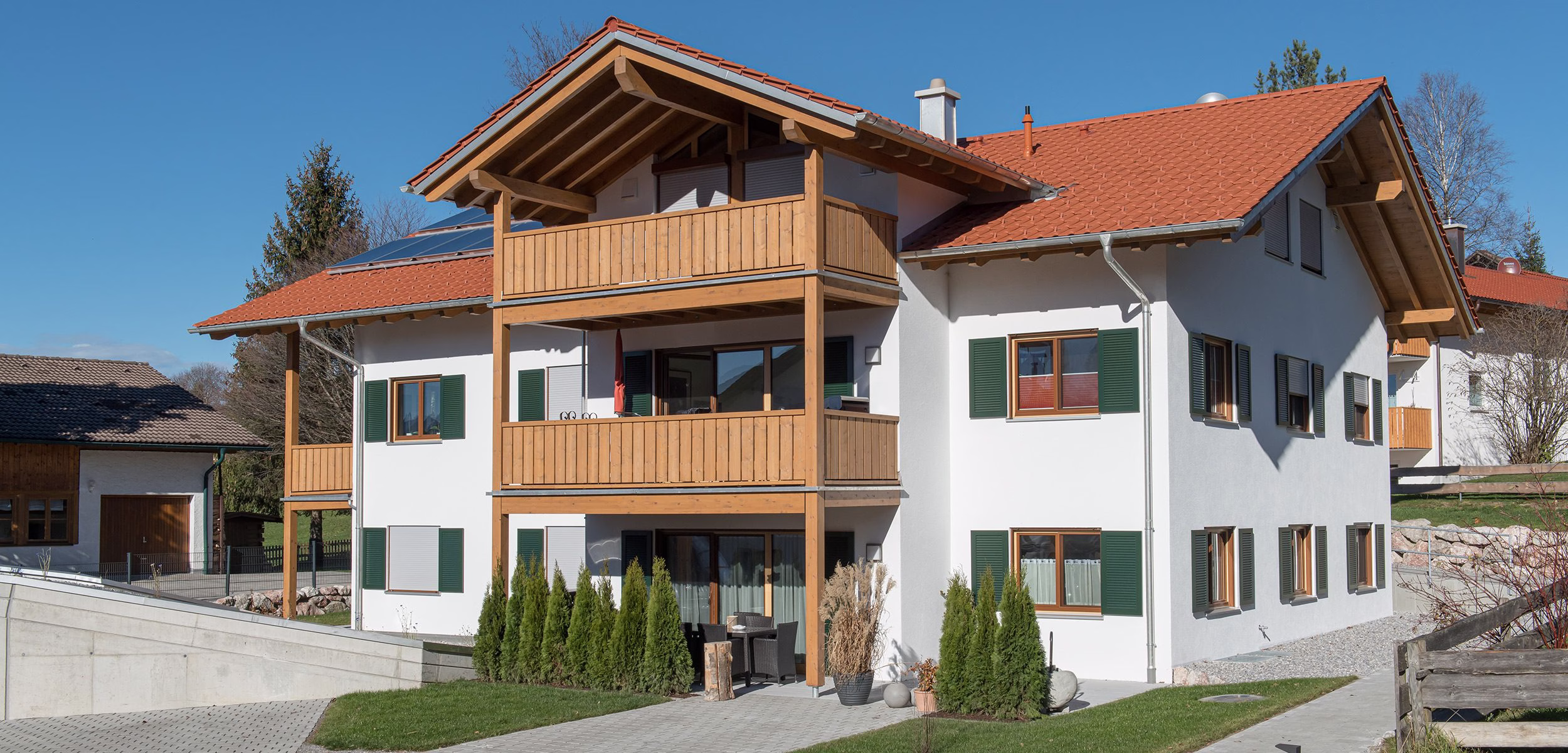 DÖPFNER Holzfenster in moderner Architektur